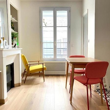 Modern Appartement W/ Tour Eiffel View In The 7Th Paryż Zewnętrze zdjęcie