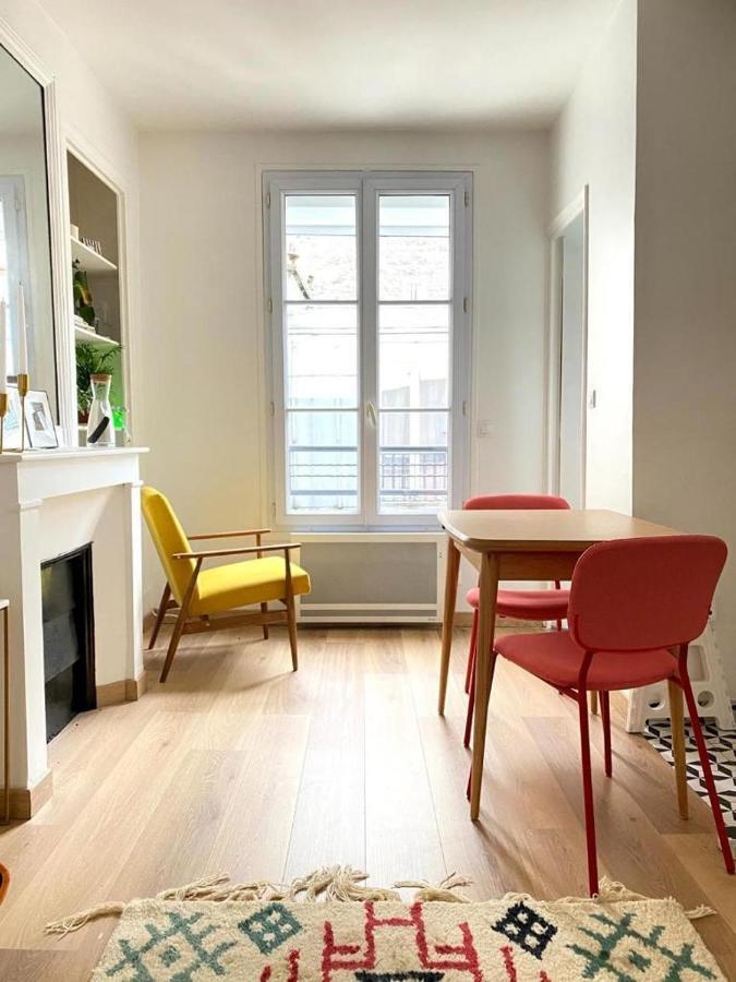 Modern Appartement W/ Tour Eiffel View In The 7Th Paryż Zewnętrze zdjęcie