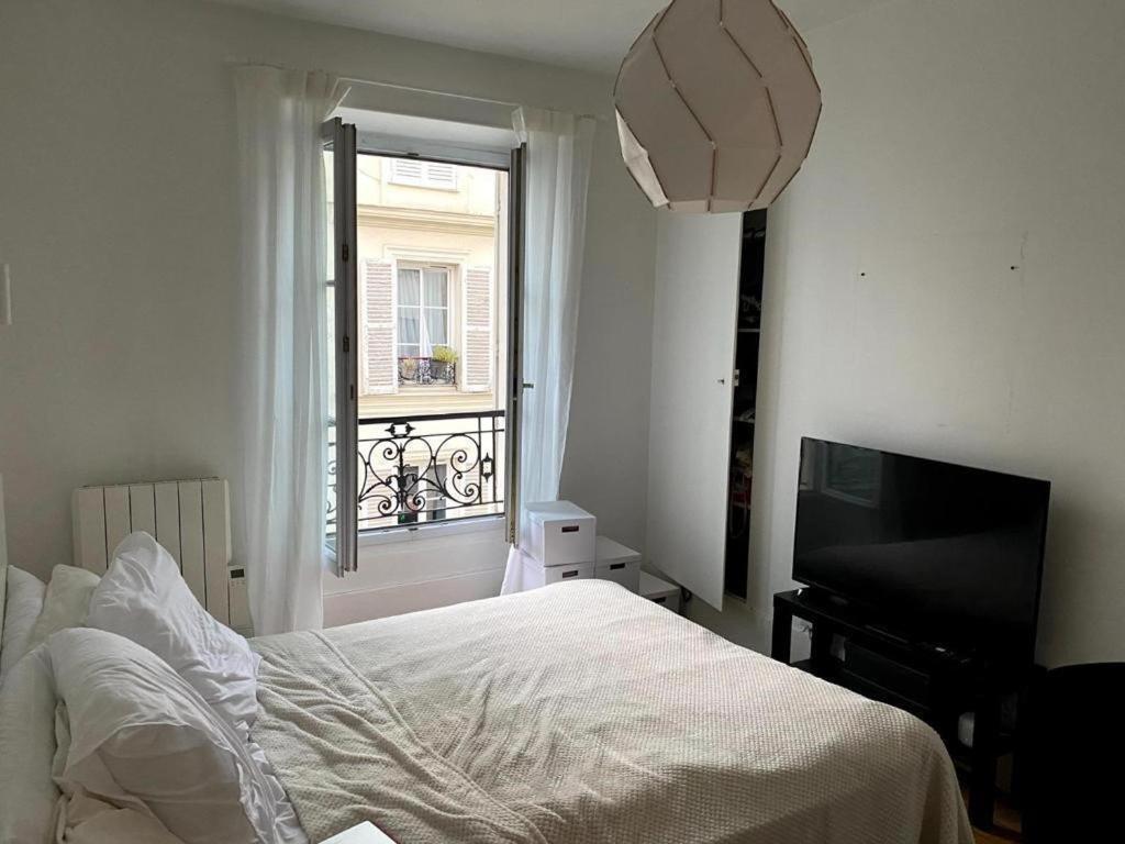 Modern Appartement W/ Tour Eiffel View In The 7Th Paryż Zewnętrze zdjęcie